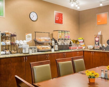 comfort inn and suites airdrie