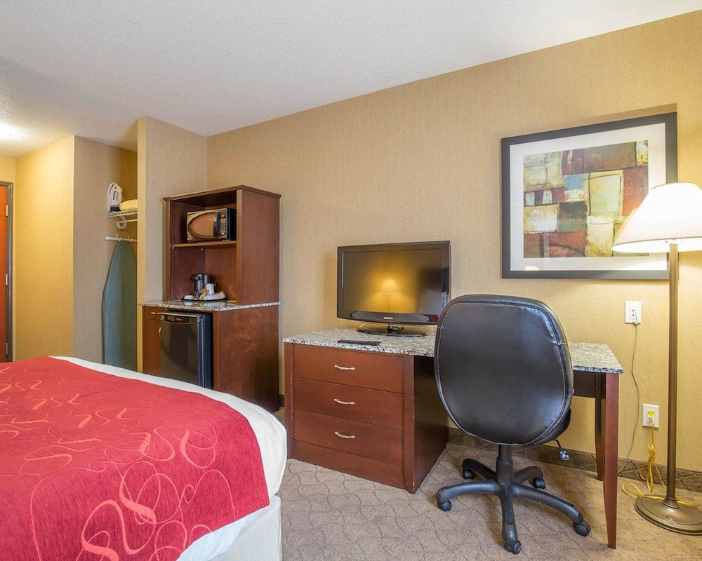 comfort inn and suites airdrie