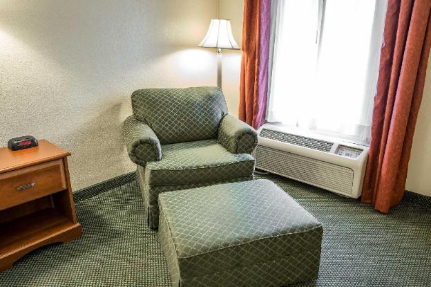 quality inn elizabeth city near university