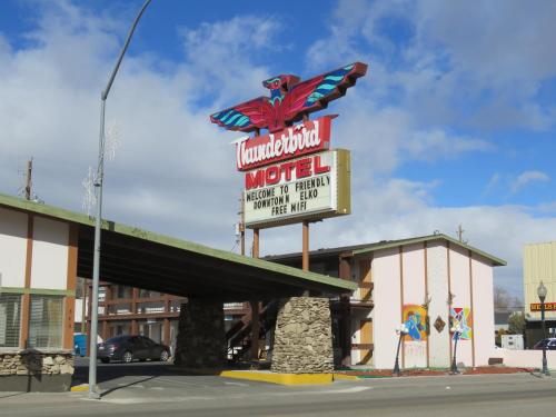 thunderbird motel