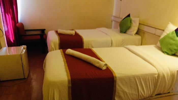 hotel crown