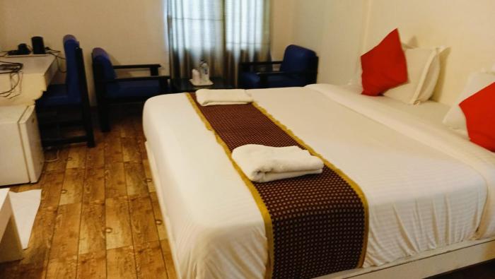 hotel crown