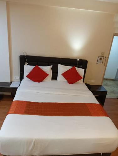 hotel crown