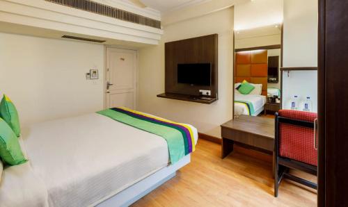 hotel crown