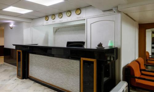 hotel crown