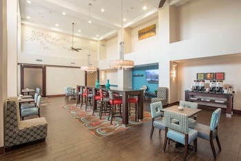 Hampton Inn & Suites Dayton-Airport,Englewood>>Dayton,3 star