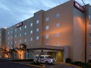 city suites queretaro