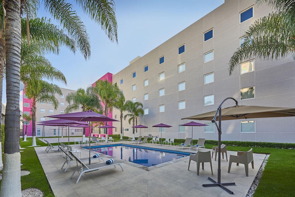 city suites queretaro