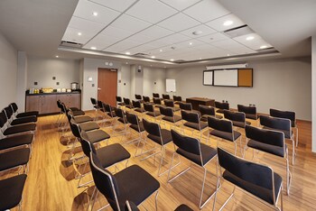 City Suites Queretaro,Queretaro>>El Pueblito,3 star