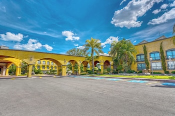 holiday inn queretaro centro historico by ihg