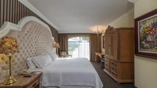 holiday inn queretaro centro historico by ihg