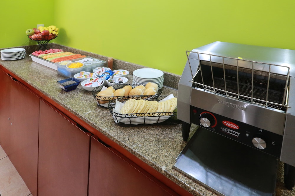 staybridge suites queretaro by ihg