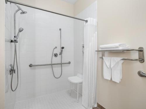 candlewood suites radcliff fort knox by ihg