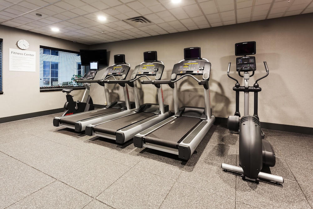 holiday inn express hotel and suites rapid city by ihg
