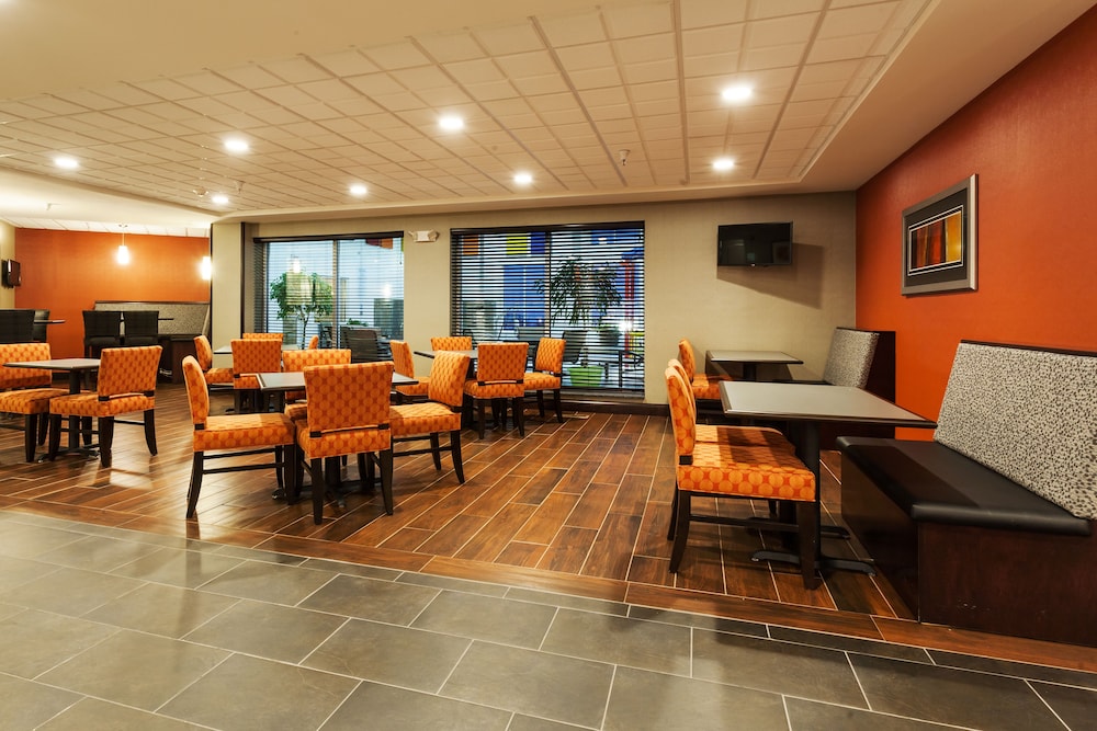 holiday inn express hotel and suites rapid city by ihg