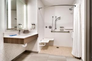 holiday inn express hotel and suites rapid city by ihg