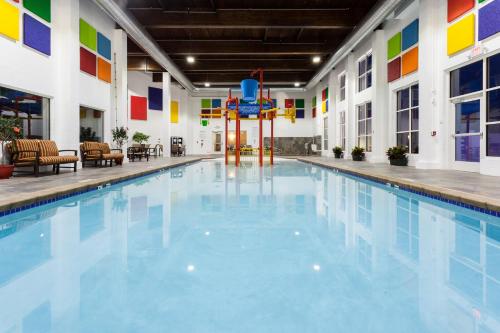 holiday inn express hotel and suites rapid city by ihg