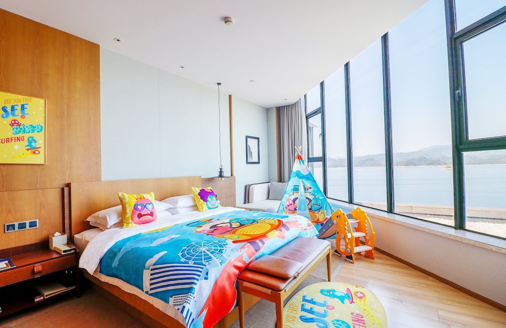 voco thousand island lake by ihg