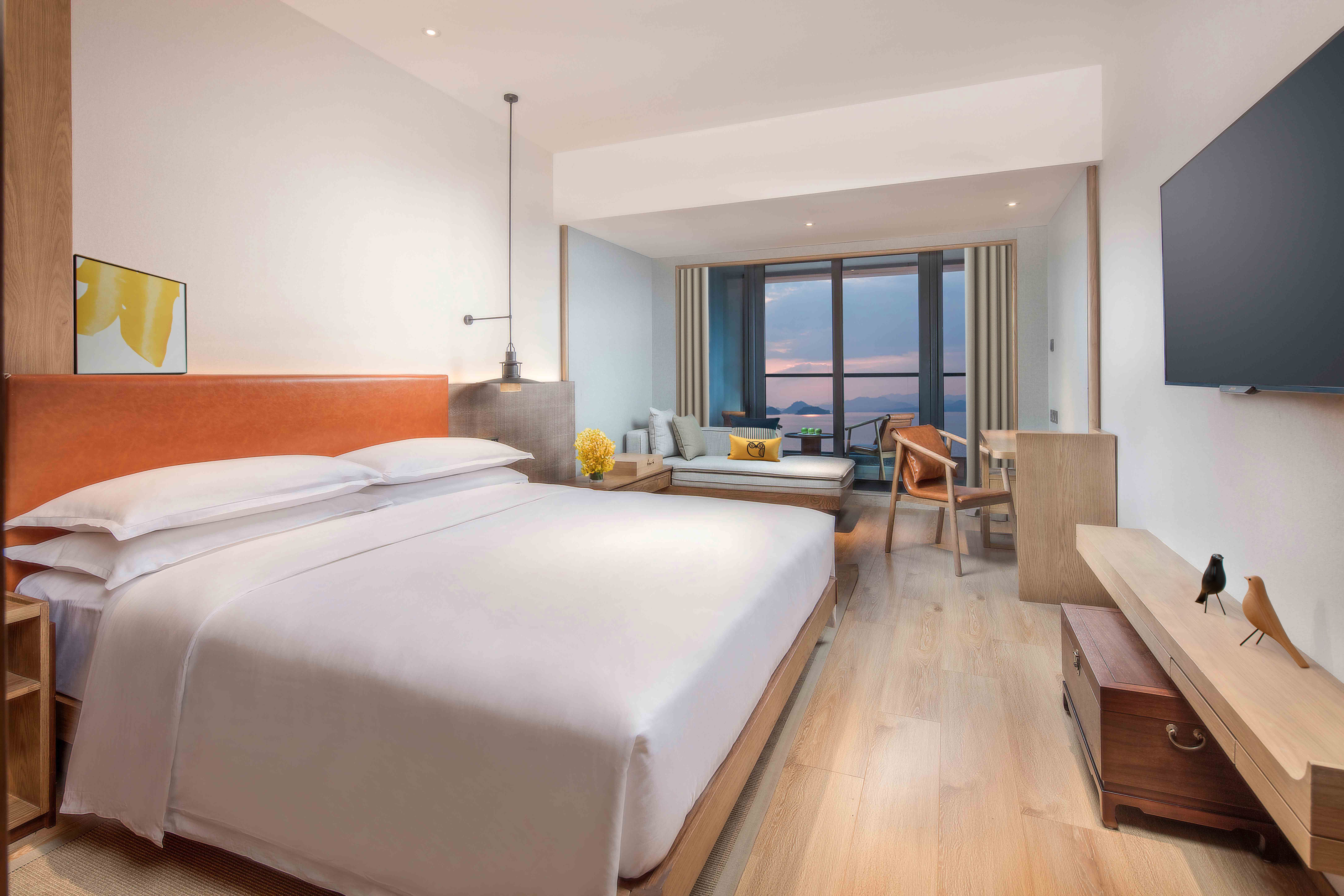voco thousand island lake by ihg