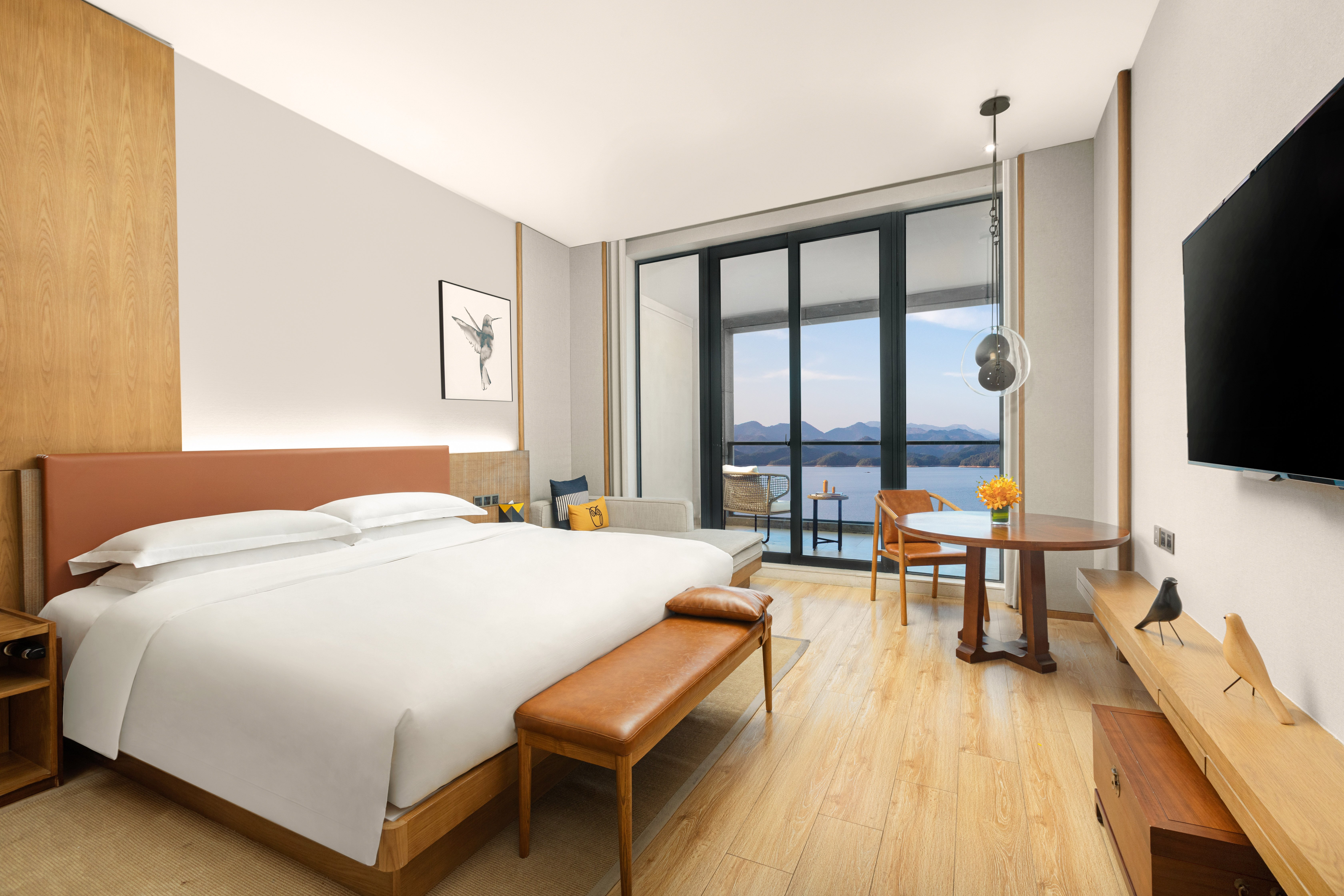 voco thousand island lake by ihg