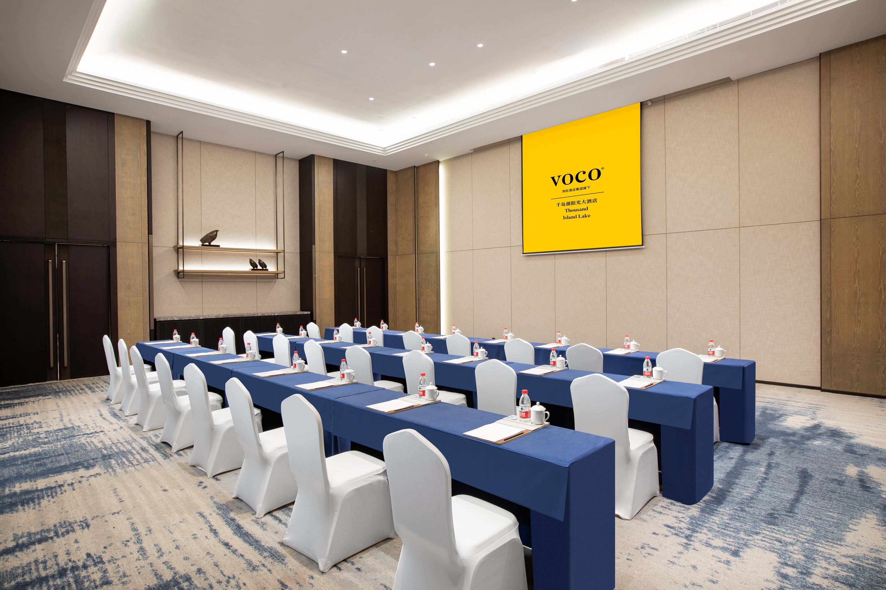 voco thousand island lake by ihg