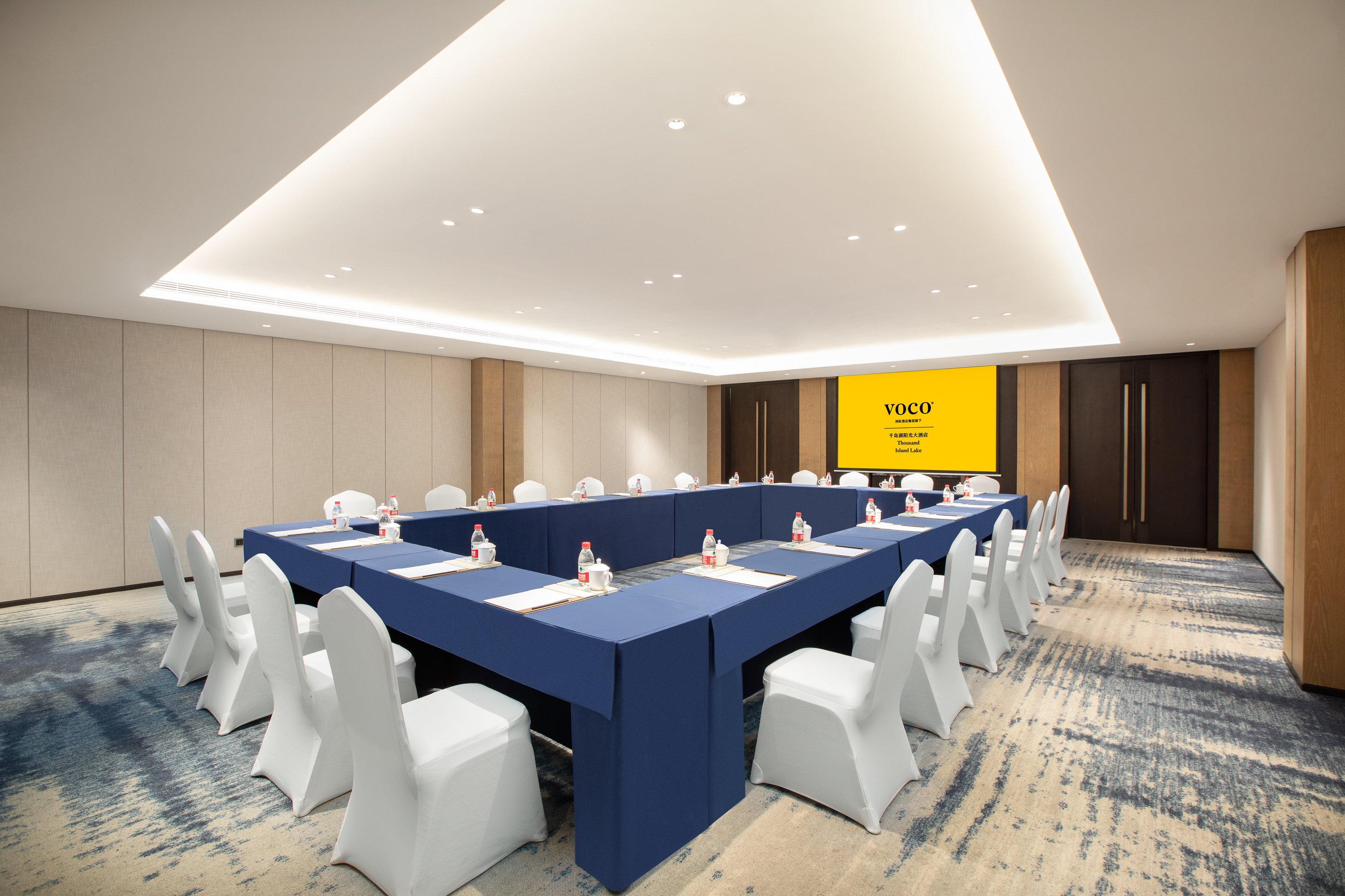 voco thousand island lake by ihg
