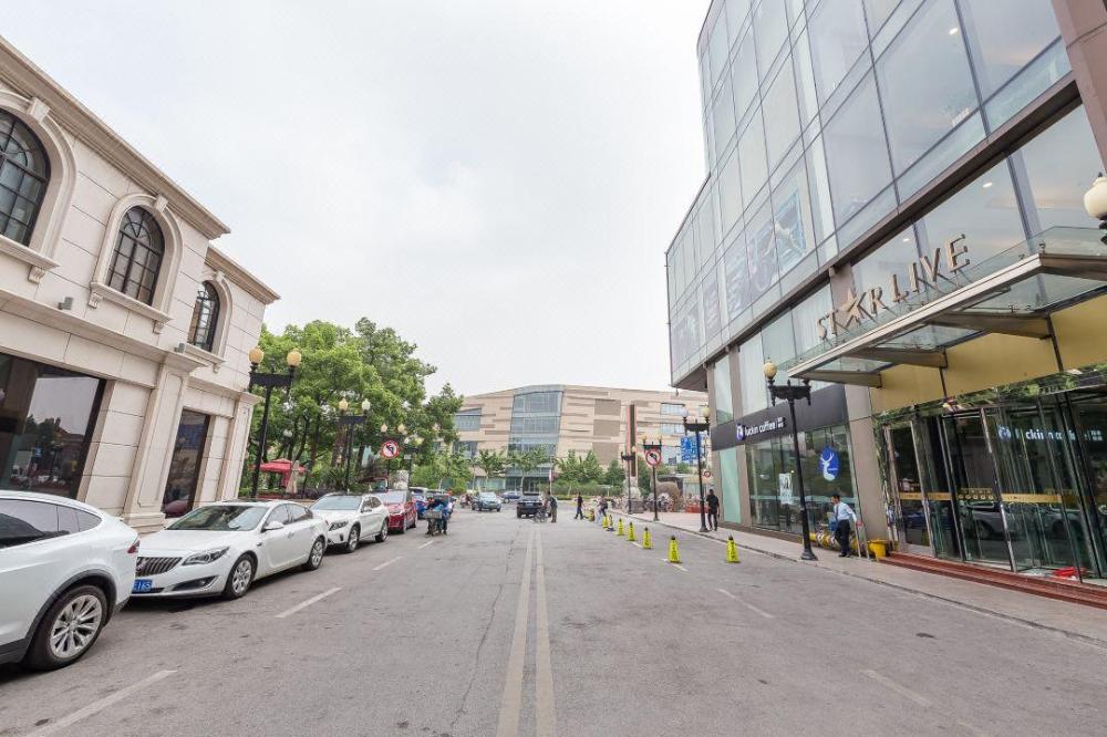 hongqiao yunfeng hotel
