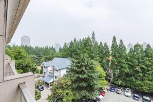 hongqiao yunfeng hotel