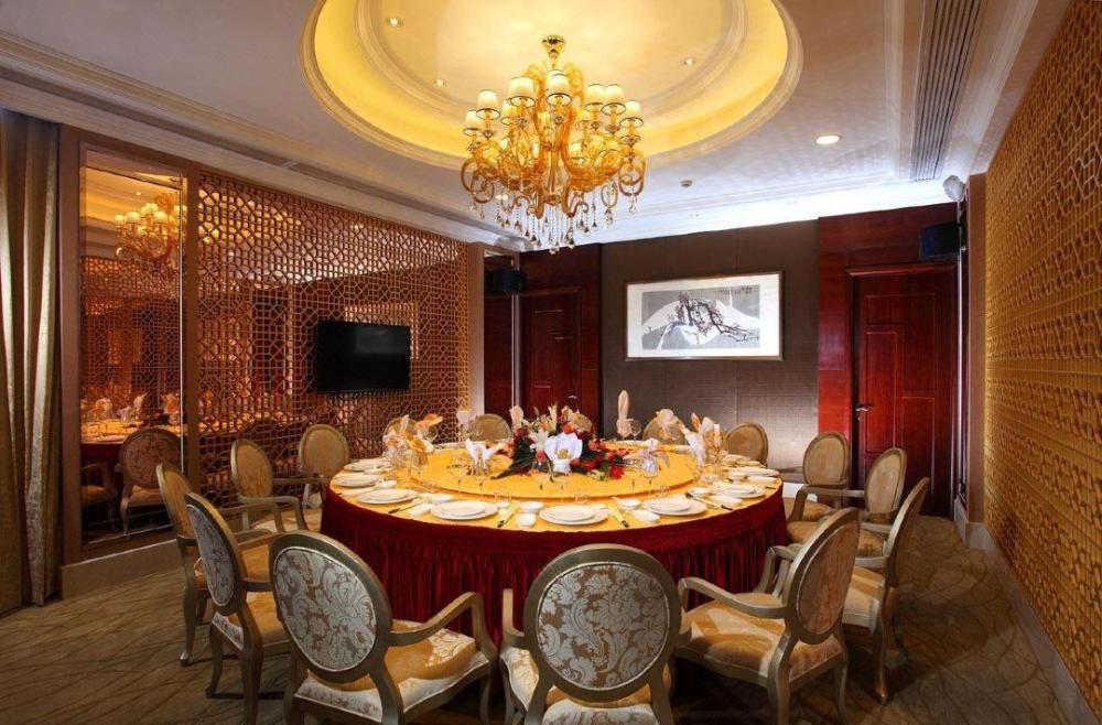 hongqiao yunfeng hotel
