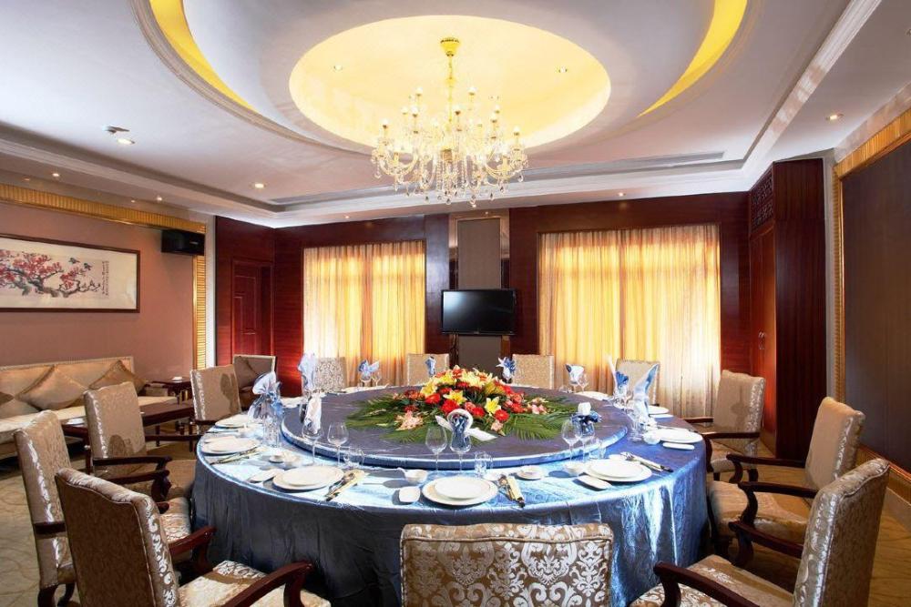 hongqiao yunfeng hotel