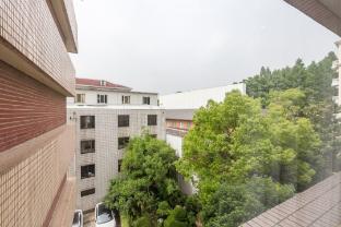 hongqiao yunfeng hotel