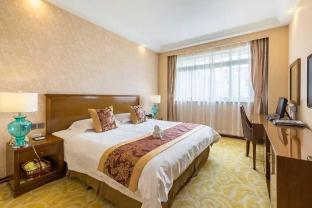 hongqiao yunfeng hotel