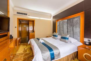 hongqiao yunfeng hotel
