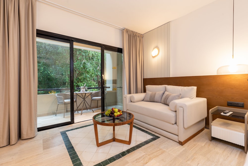 grand palladium kantenah resort and spa