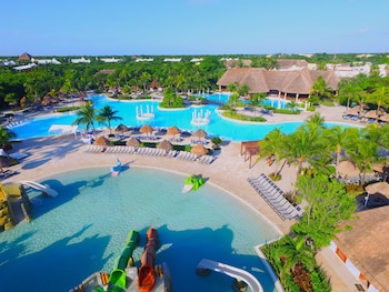 grand palladium kantenah resort and spa