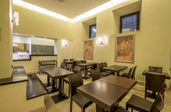 Albergo Sant'emidio,Ascoli Piceno>>Ancona,3 star