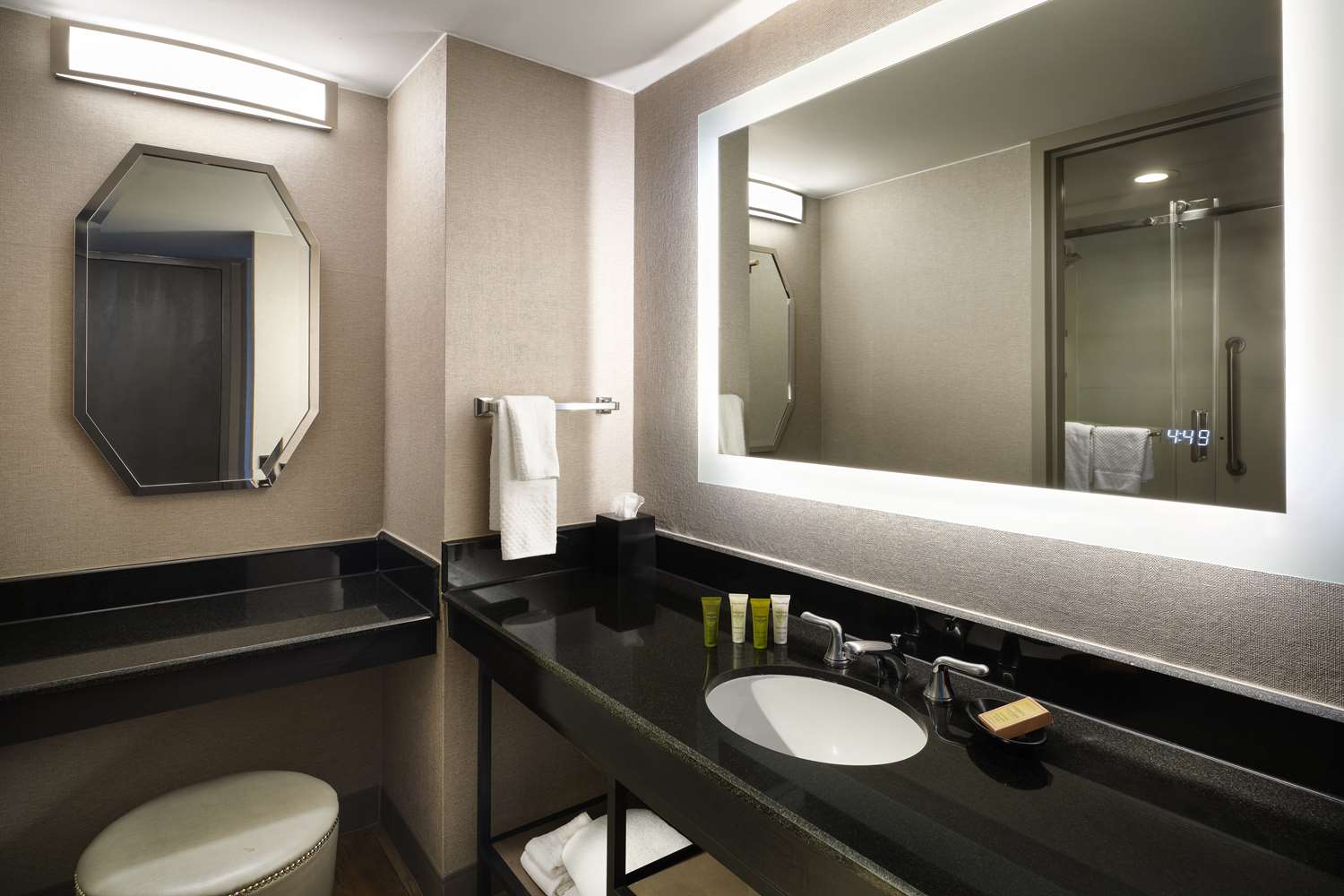 hilton richardson dallas