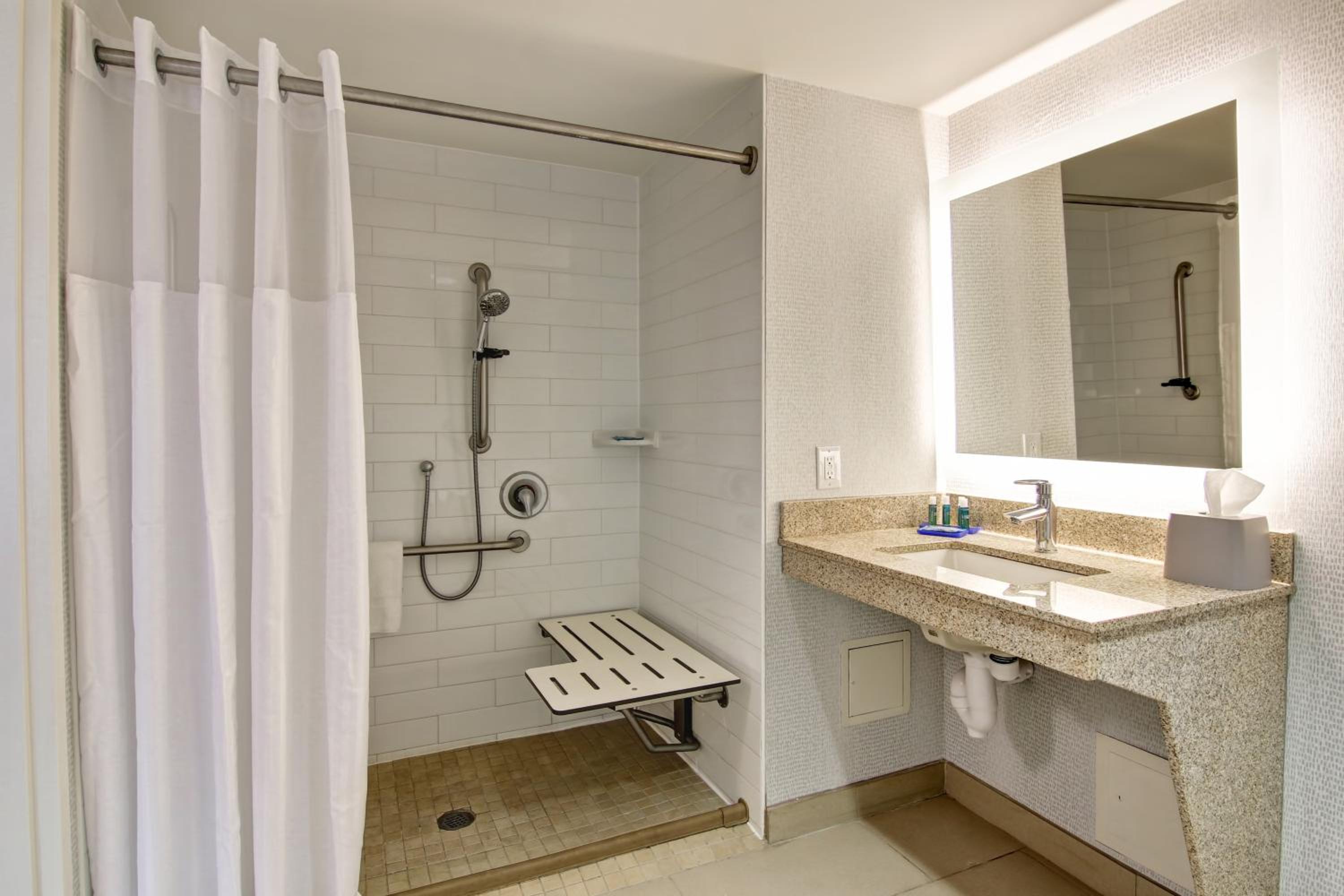 holiday inn express and suites toronto markham