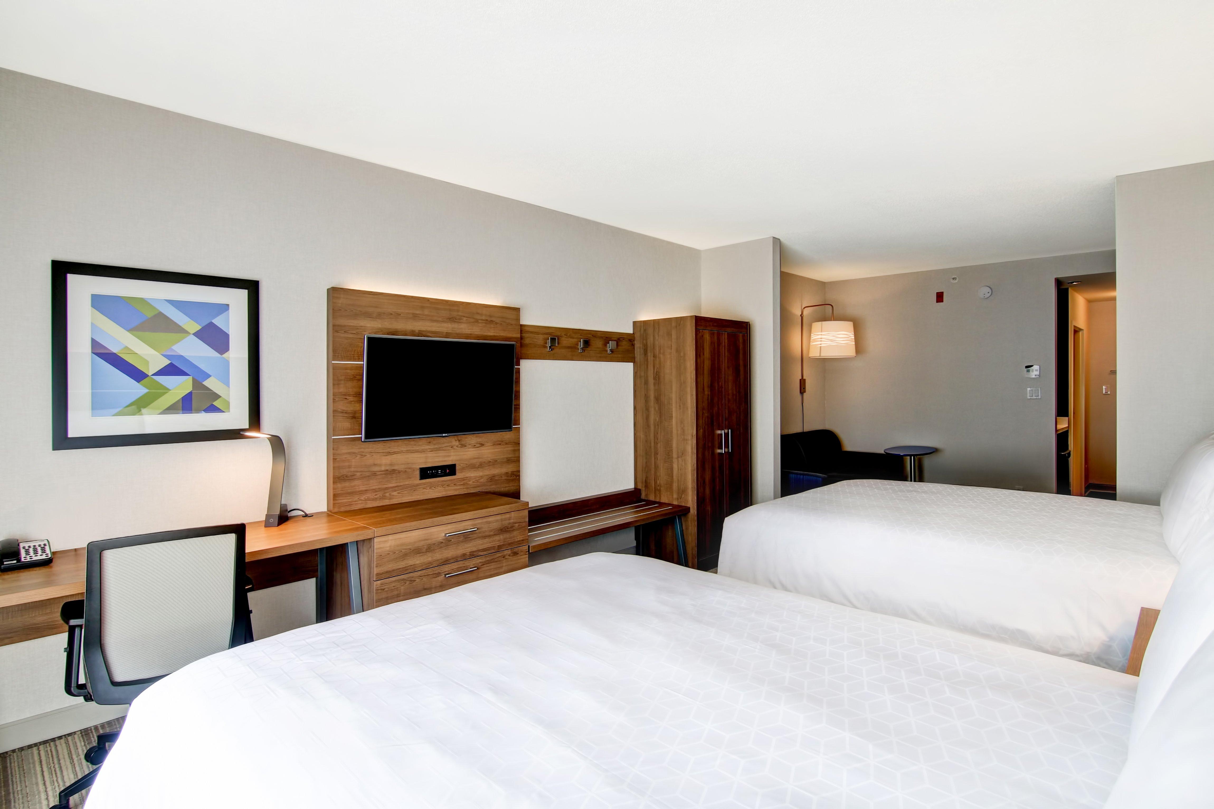 holiday inn express and suites toronto markham