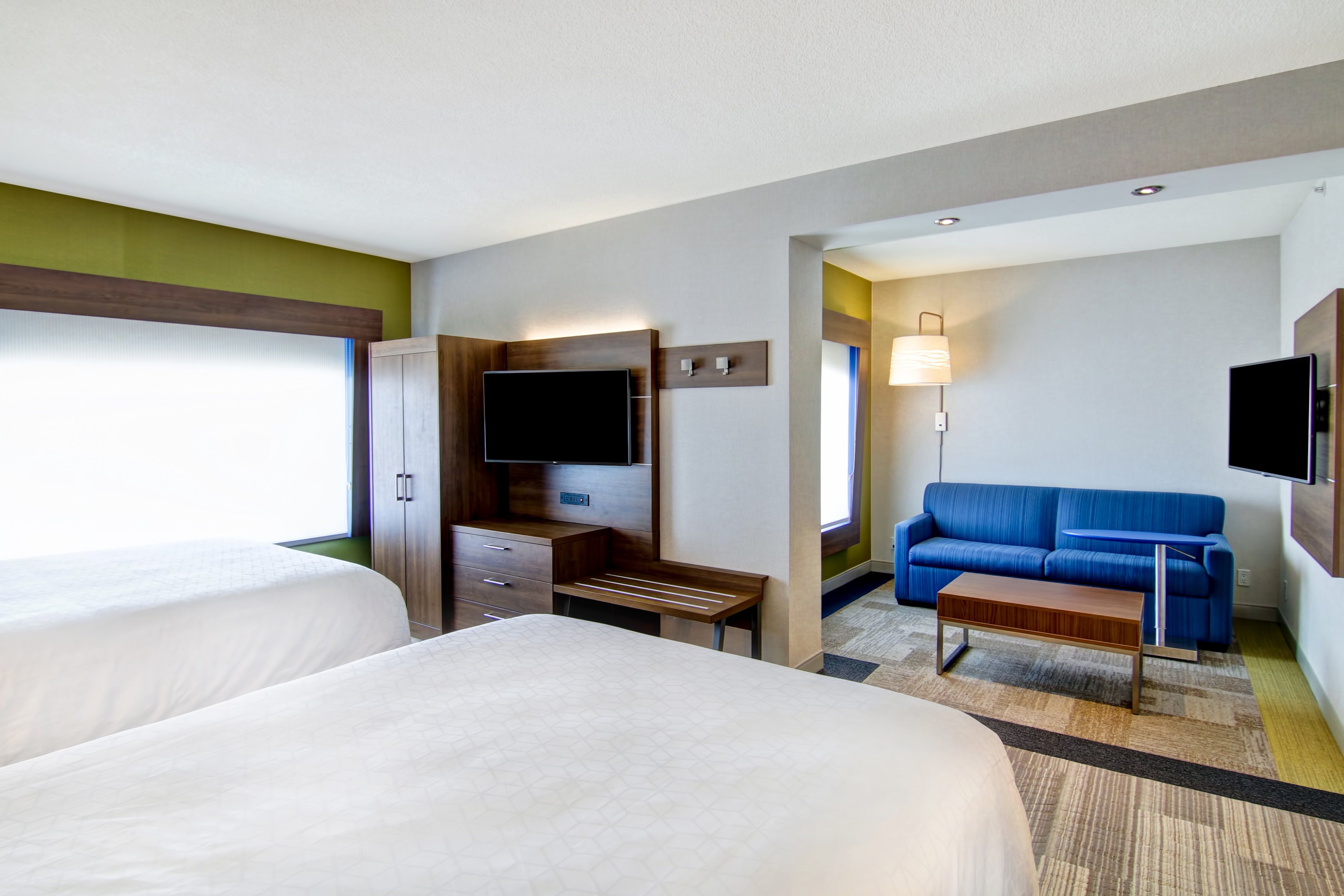 holiday inn express and suites toronto markham