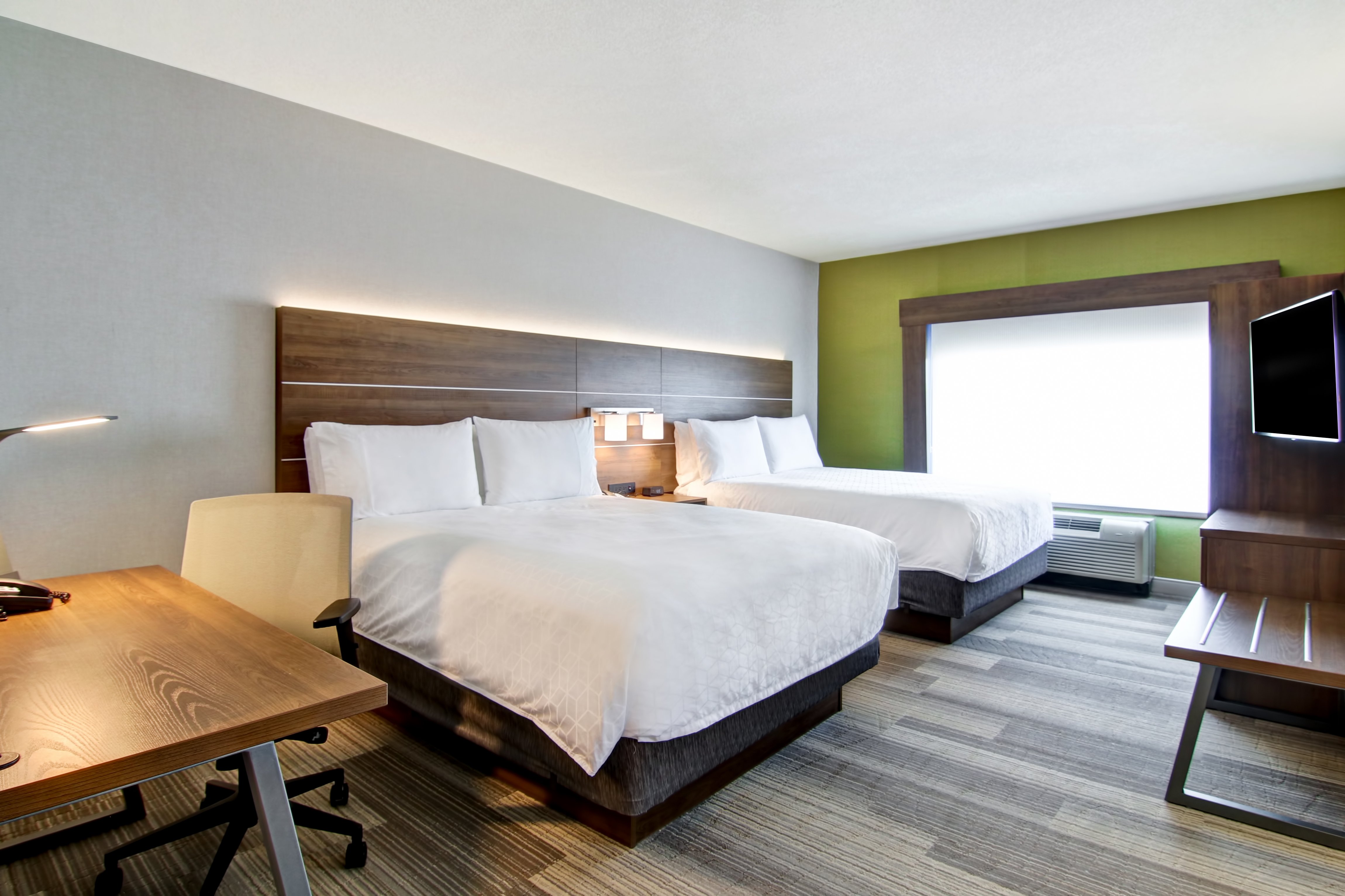 holiday inn express and suites toronto markham