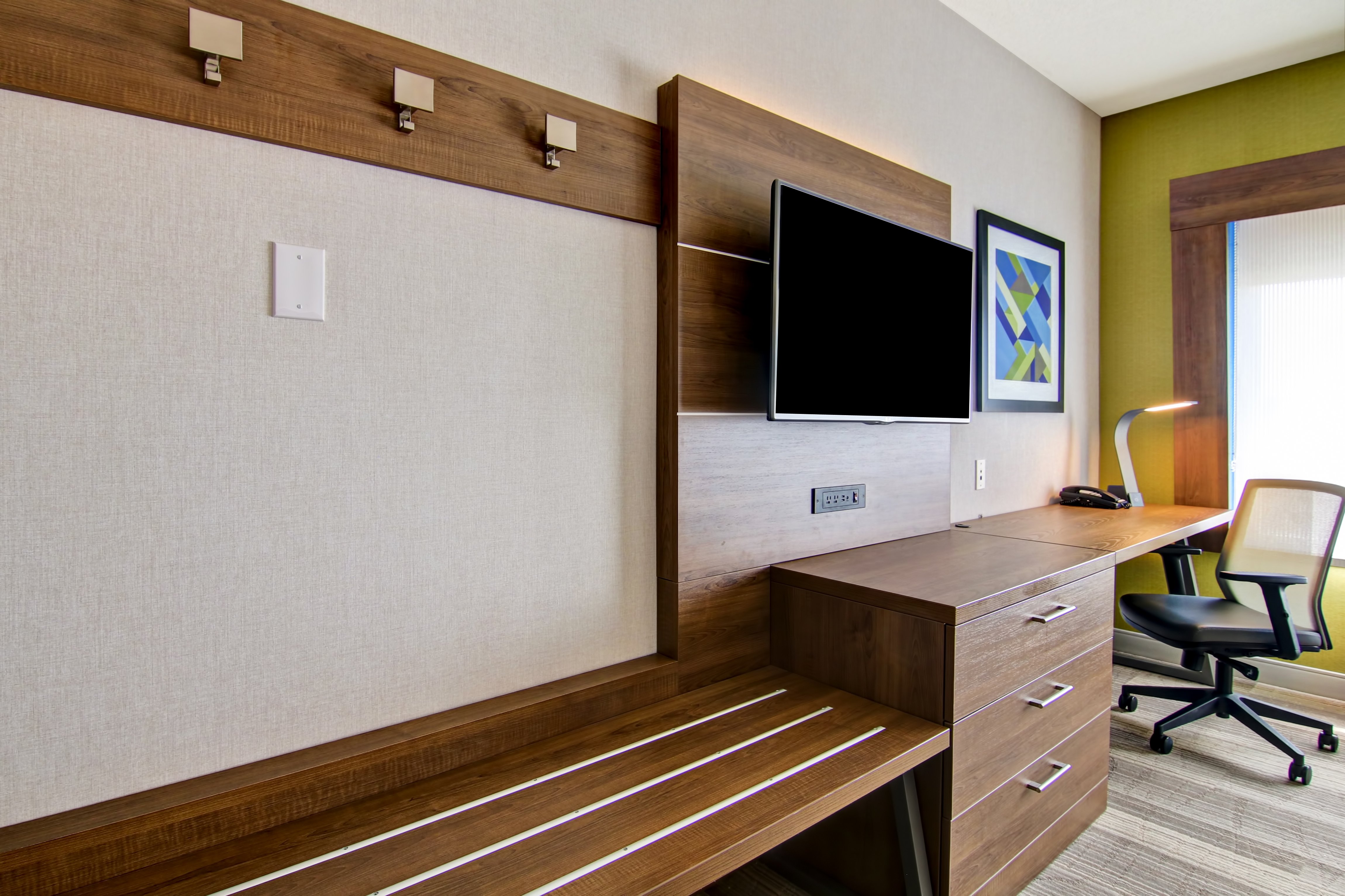 holiday inn express and suites toronto markham