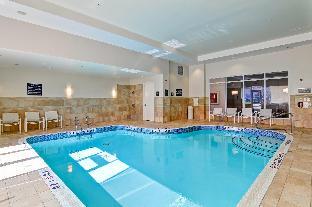 holiday inn express and suites toronto markham