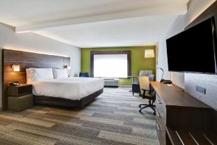 holiday inn express and suites toronto markham
