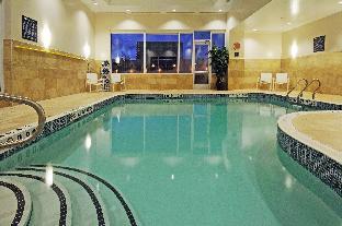 holiday inn express and suites toronto markham