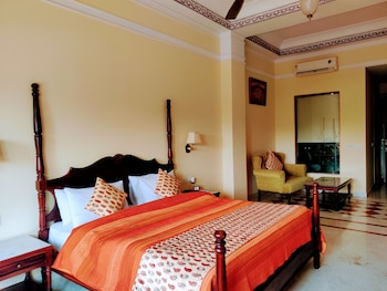 Umaid Palace- An Organic Retreat,,4 star