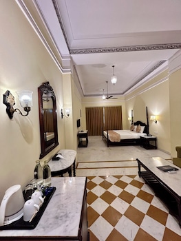 umaid palace an organic retreat