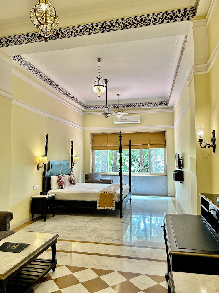 umaid palace an organic retreat