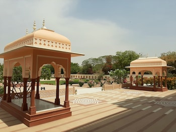 umaid palace an organic retreat