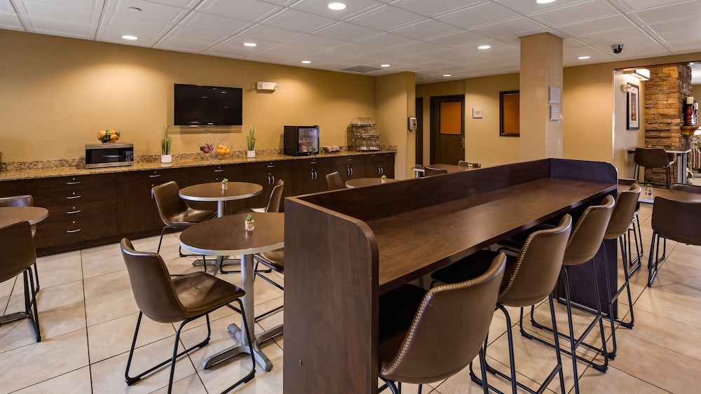 surestay plus hotel by best western buckhannon